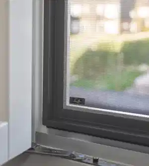Luxaflex inklemhor Flex | voor draaikiepraam 3